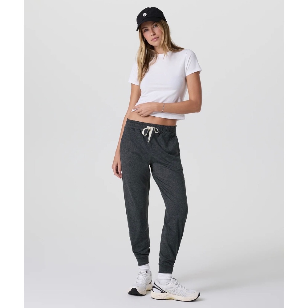 Vuori Performance Joggers Heathered Charcoal Grey M
